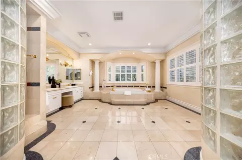 Bath - 1468 Pierre Rd, Walnut, CA 91789 photo 3 of 8