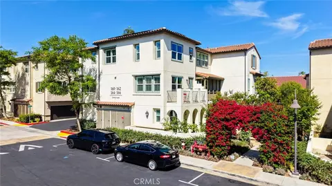 160 Gwen Ln, La Habra, CA 90631