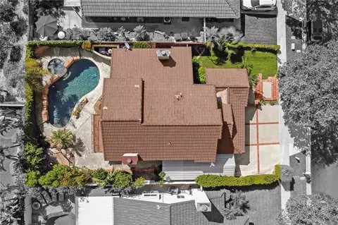 View/Area - 3332 Fallenleaf, Corona, CA 92882 photo 1 of 4