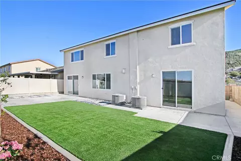 Exterior - 11270 Guava, Corona, CA 92883 photo 5 of 11