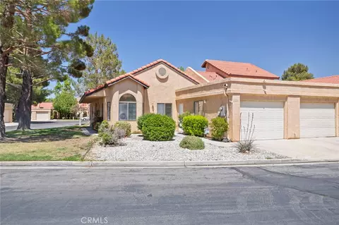 Exterior - 19022 Cedar, Apple Valley, CA 92308 photo 5 of 5