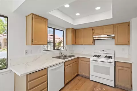 Kitchen - 19022 Cedar, Apple Valley, CA 92308 photo 3 of 3