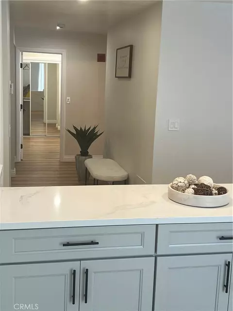 15150 Dickens Ave #203, Sherman Oaks, CA 91403
