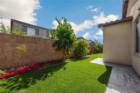 Exterior - 2670 Embry Ln, Ontario, CA 91762 photo 5 of 13