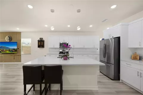 Kitchen - 2670 Embry Ln, Ontario, CA 91762 photo 2 of 4