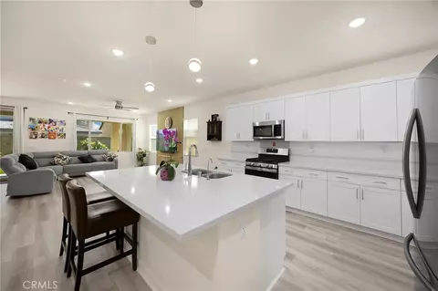 Kitchen - 2670 Embry Ln, Ontario, CA 91762 photo 1 of 4