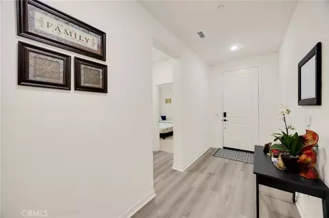 Entry Way - 2670 Embry Ln, Ontario, CA 91762 photo 3 of 7