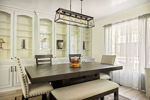 Dining - 28670 Shenandoah Dr, Lake Arrowhead, CA 92352 photo 1 of 1