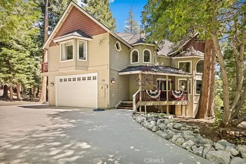 Exterior - 28670 Shenandoah Dr, Lake Arrowhead, CA 92352 photo 2 of 7