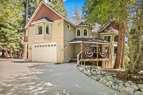 Exterior - 28670 Shenandoah Dr, Lake Arrowhead, CA 92352 photo 5 of 9