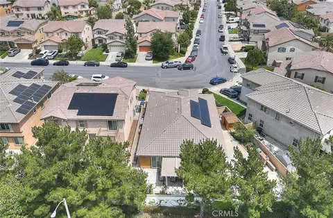 View/Area - 6252 Goldendale Way, Fontana, CA 92336 photo 14 of 23