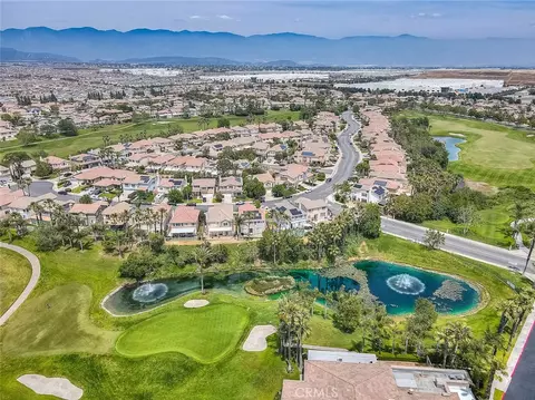 View/Area - 6252 Goldendale Way, Fontana, CA 92336 photo 7 of 23