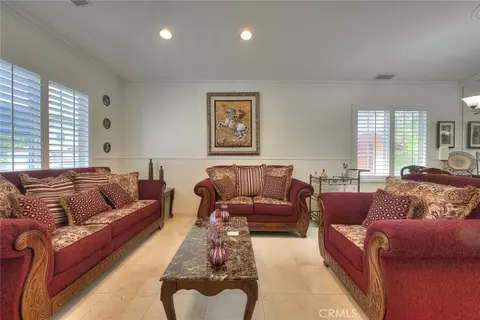 Living - 6252 Goldendale Way, Fontana, CA 92336 photo 3 of 4
