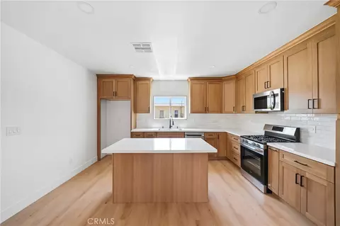 Kitchen - 12940 4th, Chino, CA 91710 photo 2 of 3