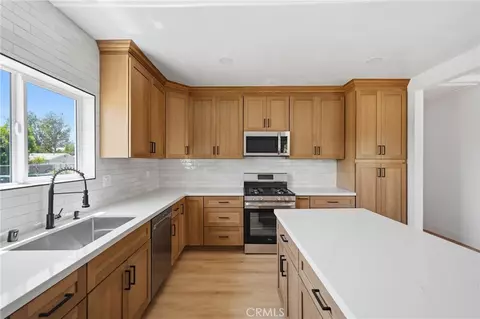 Kitchen - 12940 4th, Chino, CA 91710 photo 3 of 3
