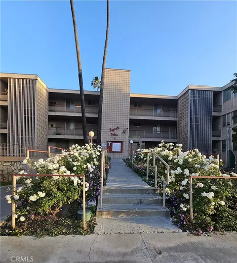 6979 Palm Ct, Riverside, CA 92506