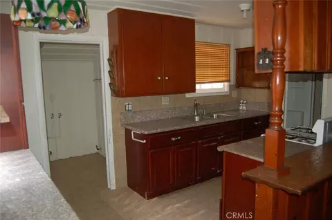 Kitchen - 690 Ca-138, Crestline, CA 92325 photo 1 of 3