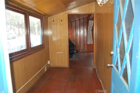 Entry Way - 690 Ca-138, Crestline, CA 92325 photo 1 of 2