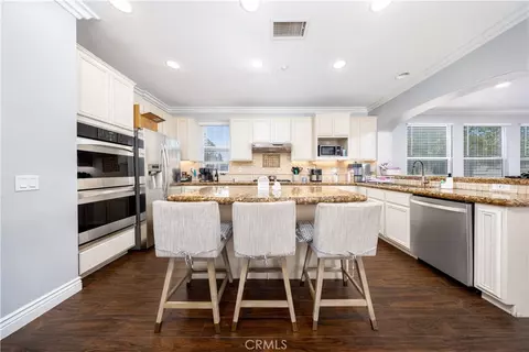 Kitchen - 5457 Martingale Way, Fontana, CA 92336 photo 1 of 1