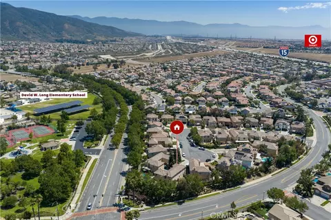 View/Area - 5457 Martingale Way, Fontana, CA 92336 photo 2 of 6