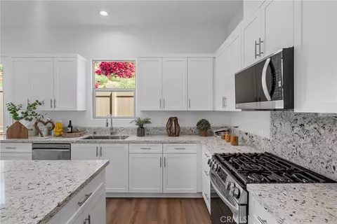 Kitchen - 816 Francesca, Walnut, CA 91789 photo 2 of 2