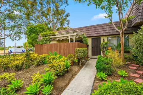 408 N Rio Vis #A, Anaheim, CA 92806