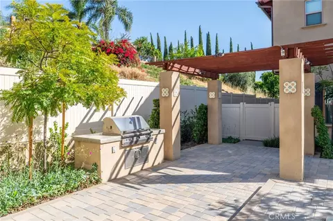 826 Francesca, Walnut, CA 91789 photo 2