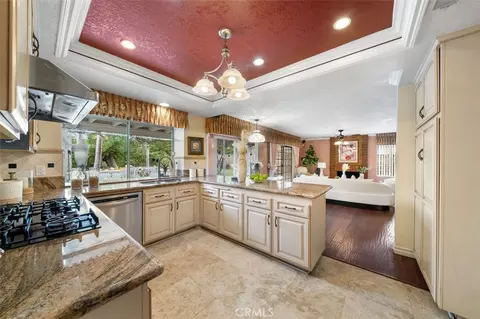 Kitchen - 555 Chuck Wagon, Walnut, CA 91789 photo 3 of 3