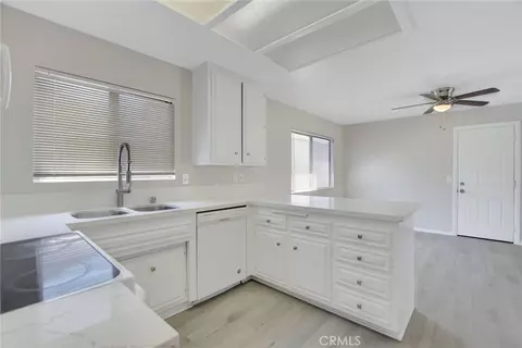 Kitchen - 3102 W Devonshire Ave, Hemet, CA 92545 photo 1 of 4