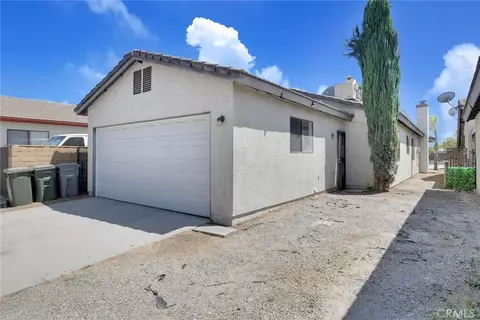 Exterior - 3102 W Devonshire Ave, Hemet, CA 92545 photo 4 of 4