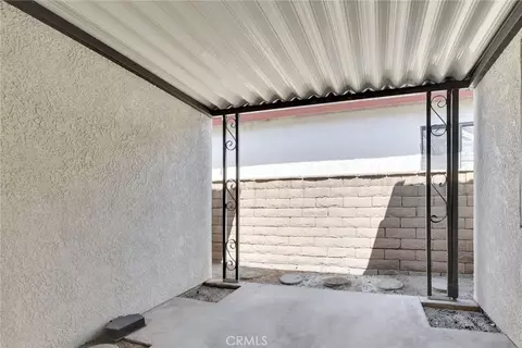 Exterior - 3102 W Devonshire Ave, Hemet, CA 92545 photo 3 of 4