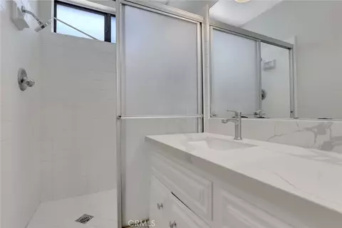 Bath - 3102 W Devonshire Ave, Hemet, CA 92545 photo 1 of 2