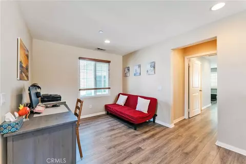 Entry Way - 1593 Bayport, Upland, CA 91786 photo 3 of 5