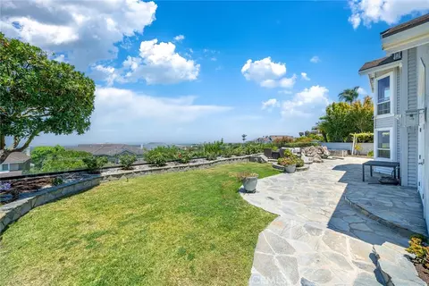 Exterior - 9 Olympus, Irvine, CA 92603 photo 7 of 8