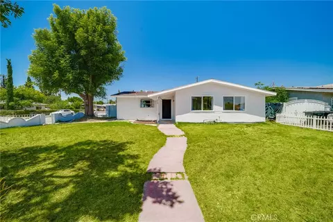 Exterior - 5356 Alamitos, Montclair, CA 91763 photo 5 of 12