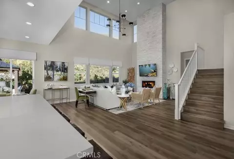 Entry Way - 6556 Canyon Oaks Dr, Simi Valley, CA 93063 photo 1 of 3