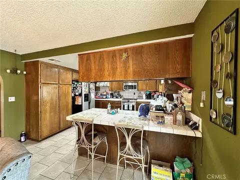 Kitchen - 16536 Filbert, Fontana, CA 92335 photo 2 of 4