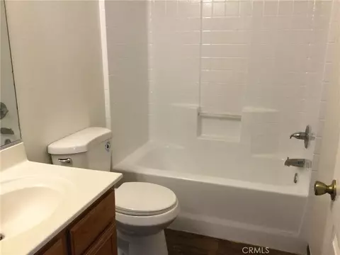 Bath - 1763 Agrigento Ave, Riverside, CA 92507 photo 3 of 5