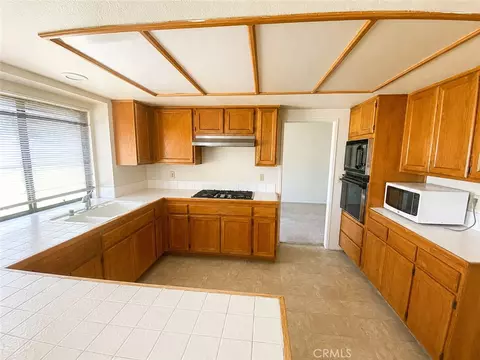 Kitchen - 1537 Grandview, Upland, CA 91784 photo 2 of 3