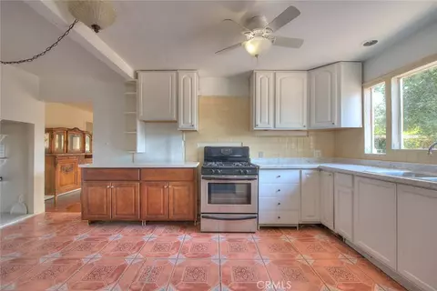 Kitchen - 11398 Norton, Chino, CA 91710 photo 1 of 2
