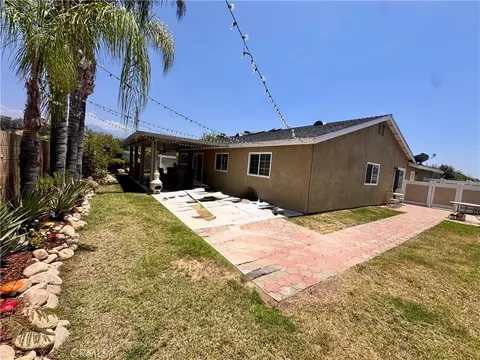 Exterior - 28362 Sycamore, Highland, CA 92346 photo 3 of 6