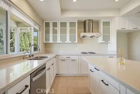 Kitchen - 2633 Braided Mane, Diamond Bar, CA 91765 photo 2 of 3