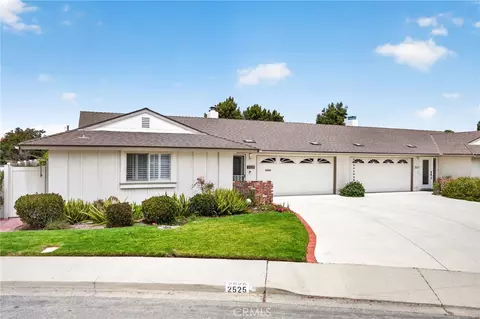 2525 Neptune Pl, Port Hueneme, CA 93041