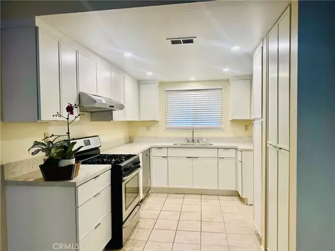 1008 Las Lomas, La Habra, CA 90631