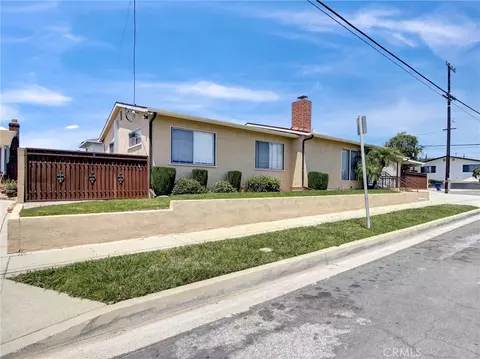 12205 S Halldale, Los Angeles, CA 90047