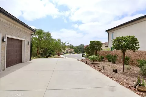 1330 Waterbrook, Walnut, CA 91789 photo 4