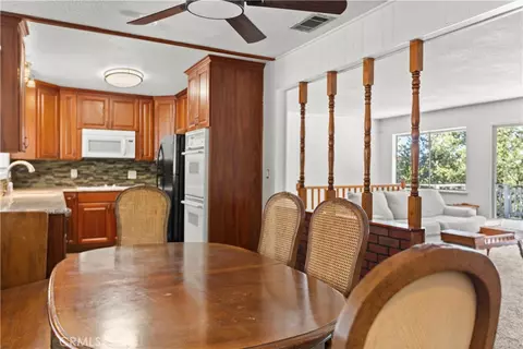 Dining - 5215 Lone Pine Canyon Dr, Wrightwood, CA 92397 photo 1 of 2