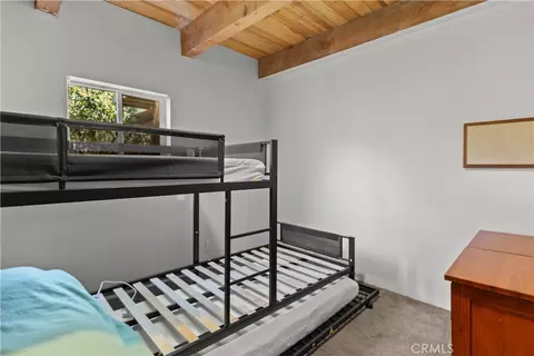 Bedroom - 5215 Lone Pine Canyon Dr, Wrightwood, CA 92397 photo 9 of 13