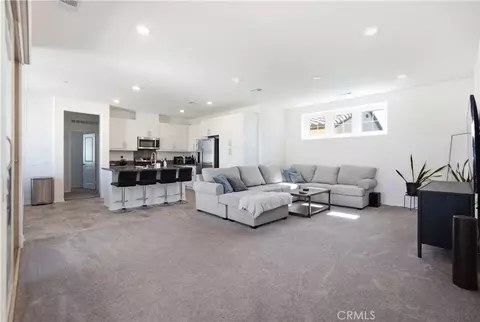 16651 Snowdrop #1, Fontana, CA 92336