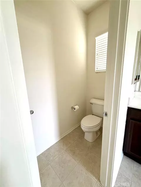 Bath - 31917 Red Pine Way, Temecula, CA 92592 photo 3 of 3